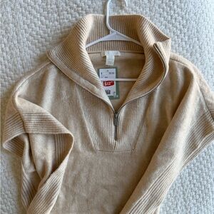 H&M Cozy Beige Half-Zip Shawl